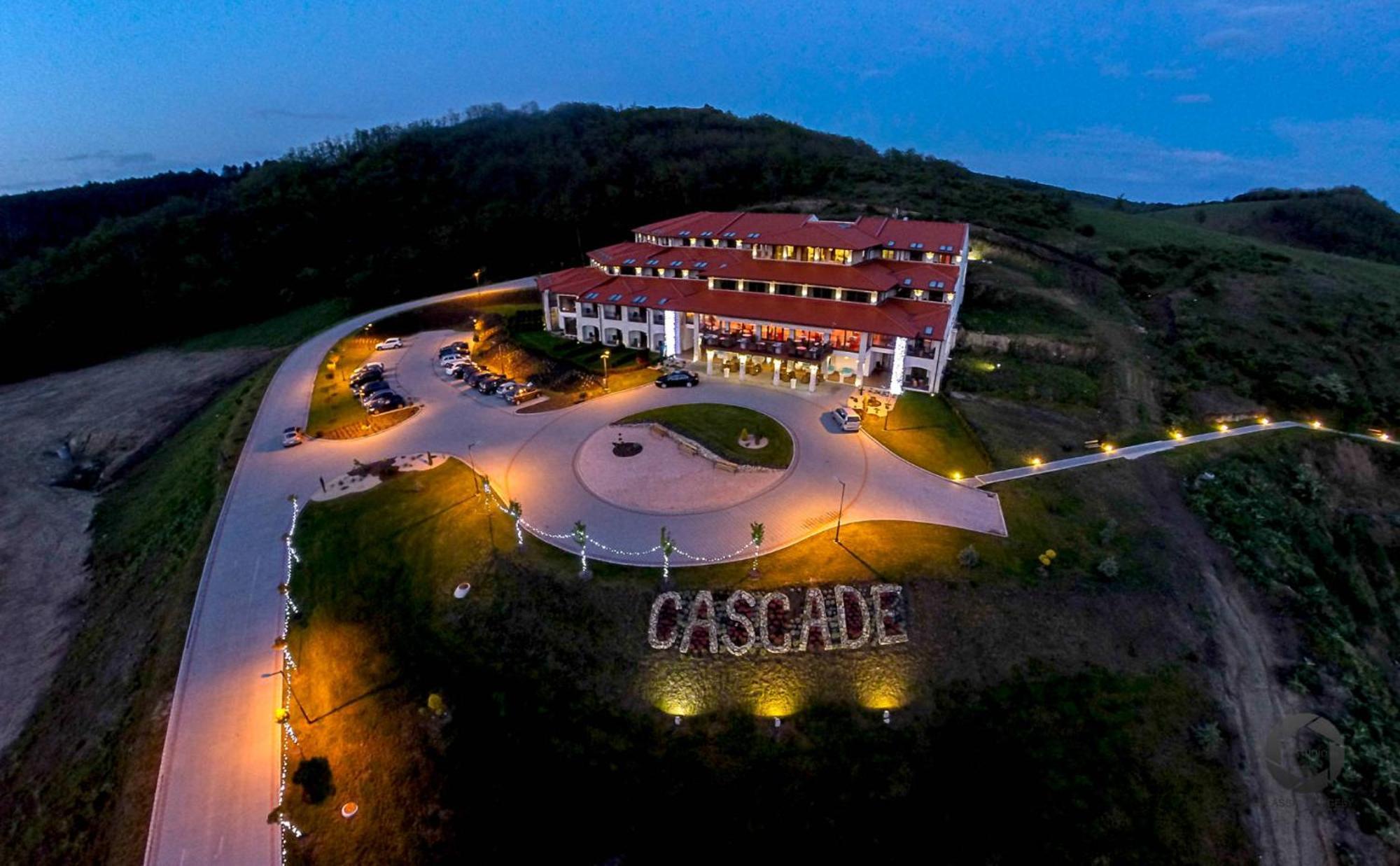 Hotel Cascade Resort & Spa Demjén Buitenkant foto