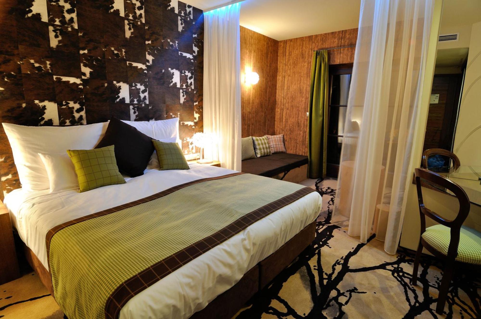 Hotel Cascade Resort & Spa Demjén Buitenkant foto