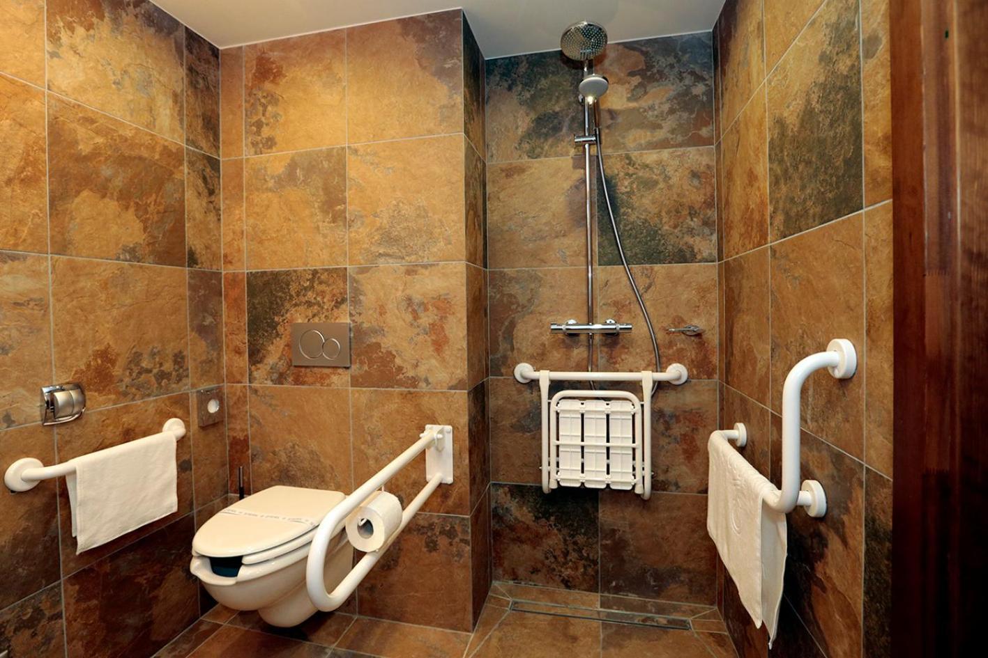 Hotel Cascade Resort & Spa Demjén Kamer foto